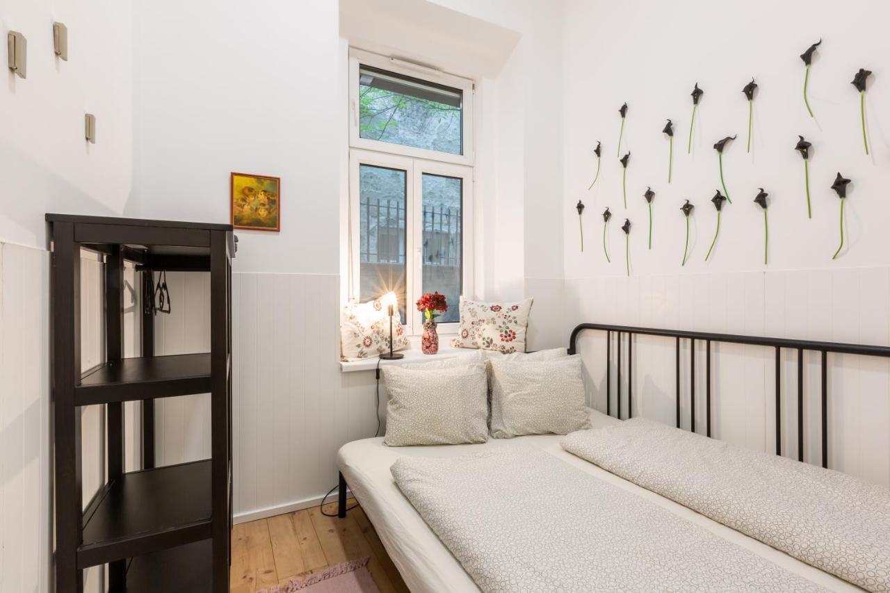 Apartamento Elegant Coziness Budapest Exterior foto