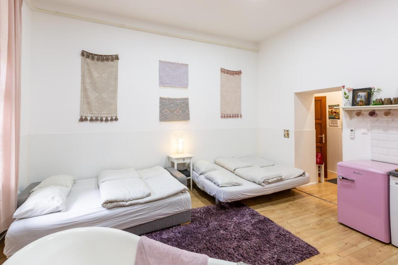 Apartamento Elegant Coziness Budapest Exterior foto